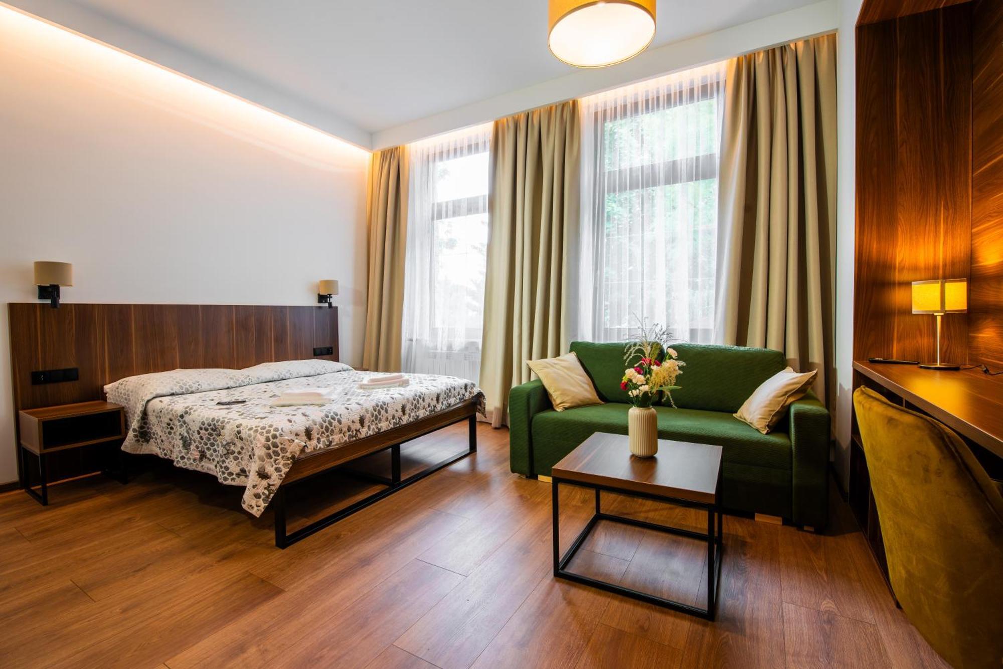 Hotel Victoria โอลคุช ภายนอก รูปภาพ